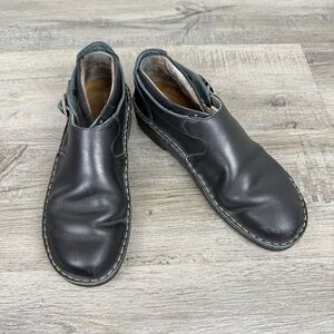 Naot Malta Leather Women's Shoes